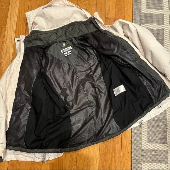 Columbia Women’s Whirlibird Interchange Winter Jacket Cream/Olive Size Small - Picture 9 of 11
